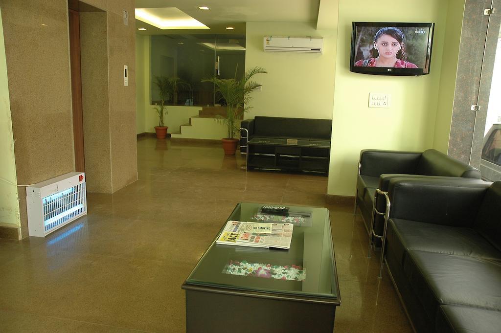 Airport Hotel Daya Capitol New Delhi Eksteriør bilde