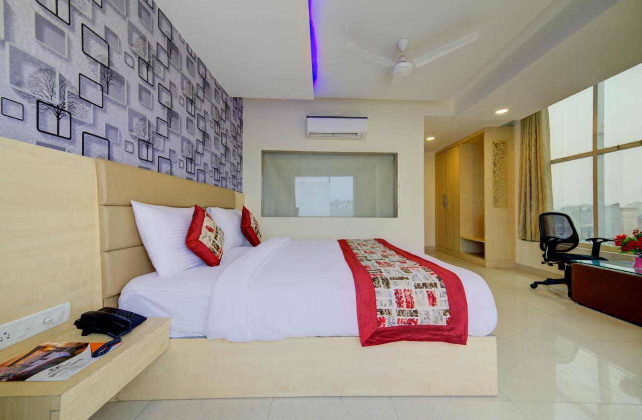 Airport Hotel Daya Capitol New Delhi Eksteriør bilde