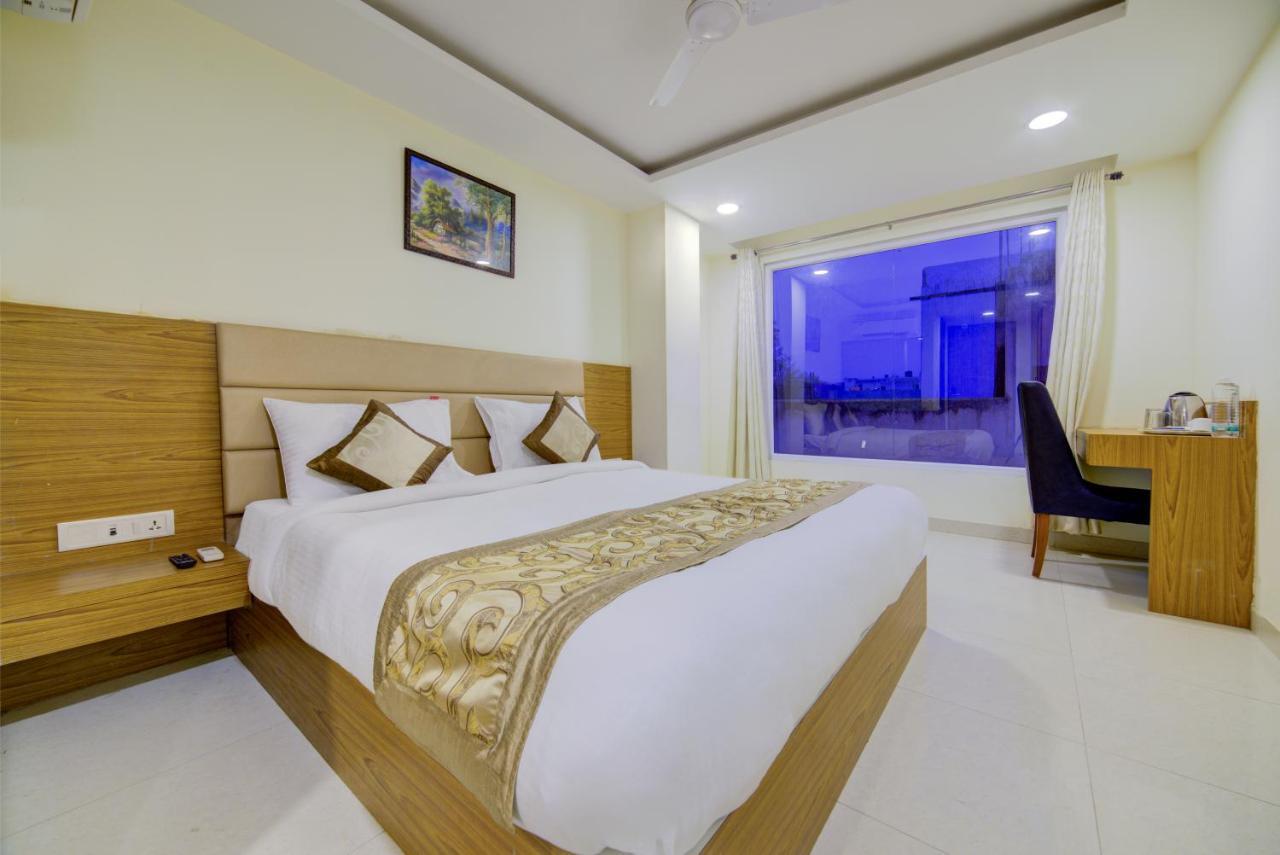Airport Hotel Daya Capitol New Delhi Eksteriør bilde